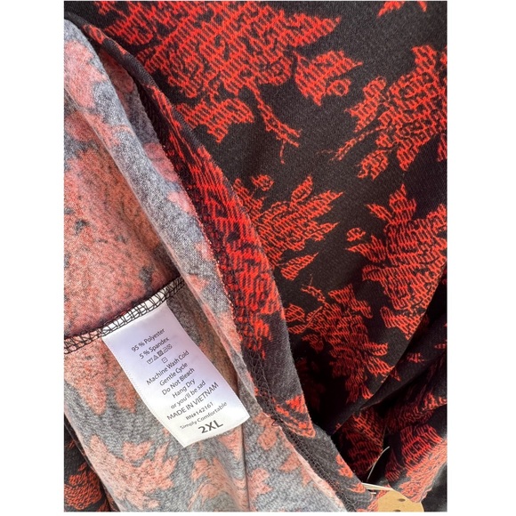 NWT 2XL High low Tunic top, LuLaRoe Irma - Picture 2 of 4